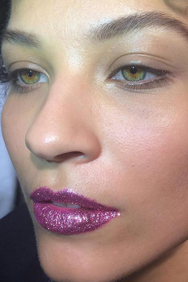 Inspirálódj karácsonyra az idei ősz-téli sminktrendekből