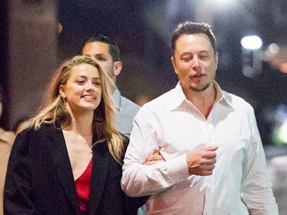 Amber Heard függetlenséget akar! Ismét szakított multi-milliárdos pasijával