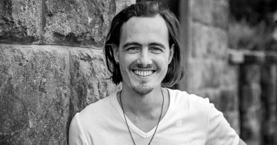 Olasz Renátó: „Szeretem a váratlan pillanatokat, a keresetlenséget, a meglepőt”