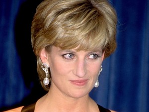 Letiltották Diana hercegné fotóit, botrányos okból hozták meg a döntést