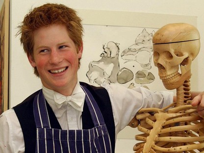 Harry herceg tinédzserként egy csomó szexi nőről tett ki posztert a szobájába, meglepődsz ki volt a kedvence