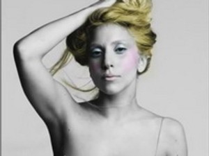 Lady Gaga szűzies balerinára váltott