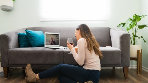 A távkapcsolatnak sokkal több előnye van, mint gondolnád!