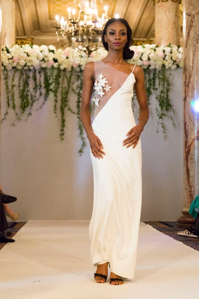 Cannes-i divatbemutató