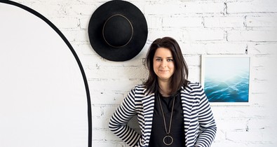 Pályi Zsófia képein keresztül mesél a Balatonról, egyúttal rólunk, magyarokról