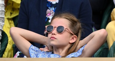 Nagyon édes videó készült Sarolta hercegnőről, nem véletlenül imádják a netezők