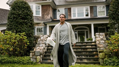 Brutális összeget fizetett a Netflix a családnak, hogy elkészíthesse A megfigyelőt