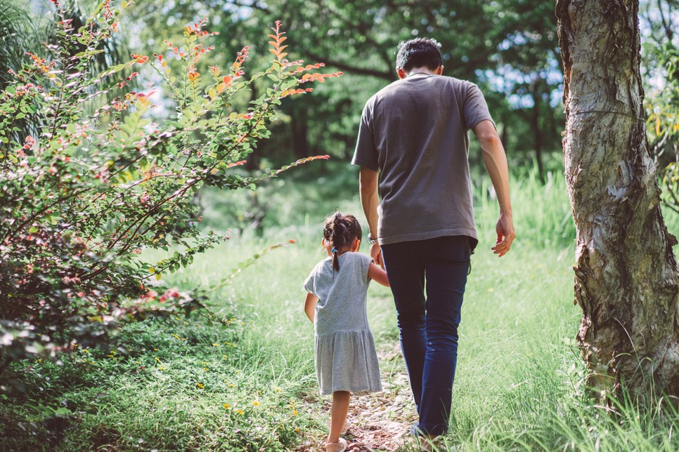 glamour apa kislány apaság