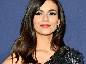 Victoria Justice sellőruhája minden, amiről álmodtál gyermekként