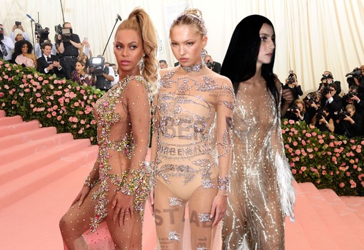 14 merész fotó a Met-gála legpucérabb pillanatairól