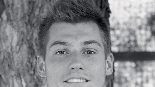 Midene a víz - Decker Attila