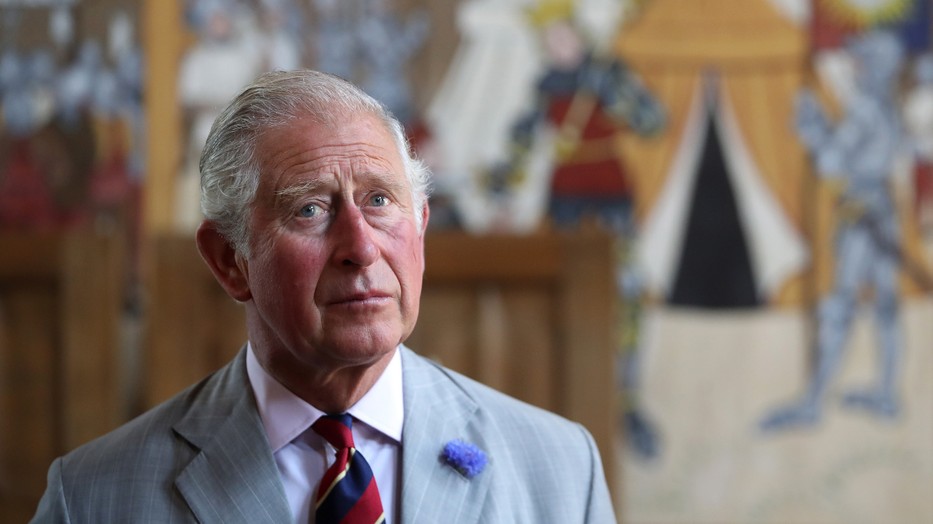 Károly király fontos hagyományt fog megtörni, de nyomós oka van rá