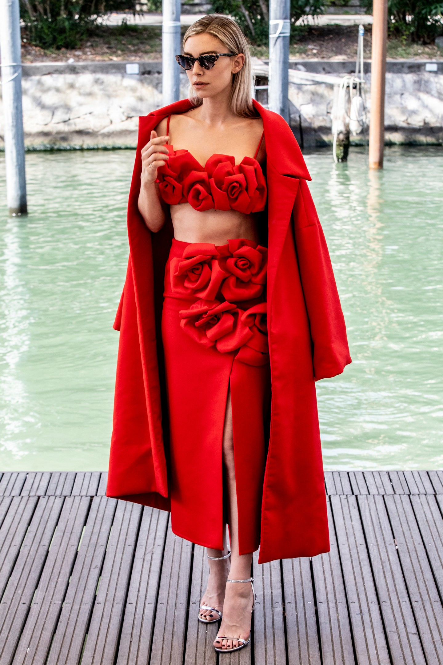 Vanessa Kirby Valentinóban