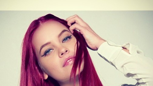 Wow! Palvin Barbara új hajszínét látnod kell!