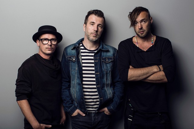 A Roy és Ádám trió legújabb klipje megmutatja, milyen forró a budapesti éjszaka