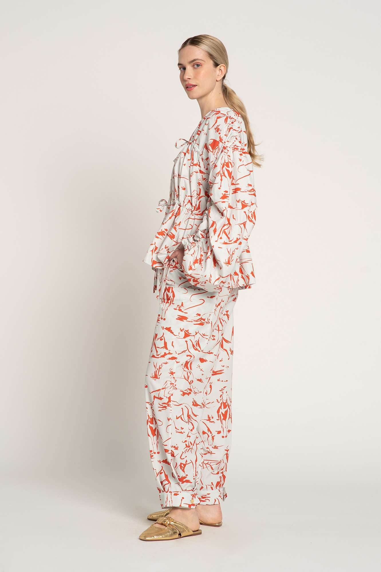 TOMCSANYI 2025 tavasz-nyári kollekció Fotó: Albert Alianna