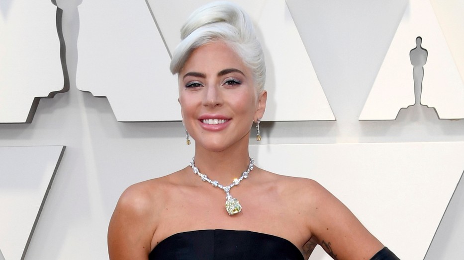 Lady Gaga titokban édesanya lett