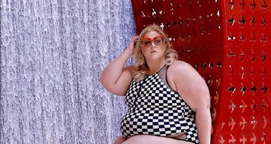 Szörnyen megalázták a híres bloggert a bikinije miatt