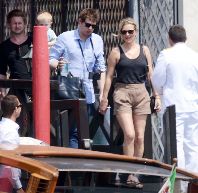 kate moss, nikolai von bismarck, szupermodell, topmodell, bikini, fürdőruha