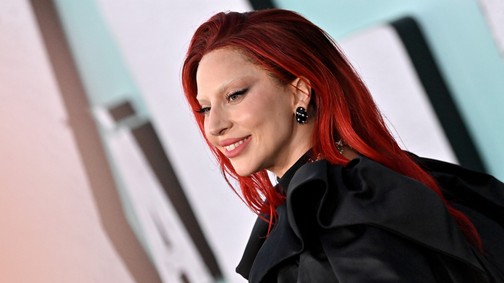 Még csak 26 éves, de már most ő felel Lady Gaga elképesztő színpadi megjelenéseiért