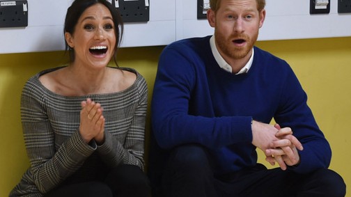 Meghan Markle ruhájának ára a csillagos eget veri, Harry herceg cipőjét pedig az ócskapiacon sem vennék már meg