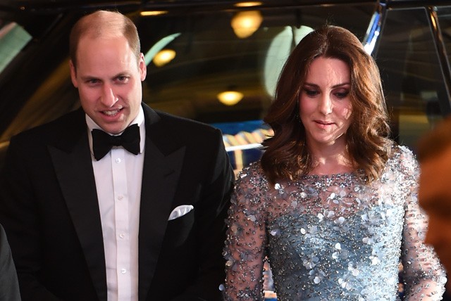 Kate Middleton és Vilmos herceg a Royal Variety gálán