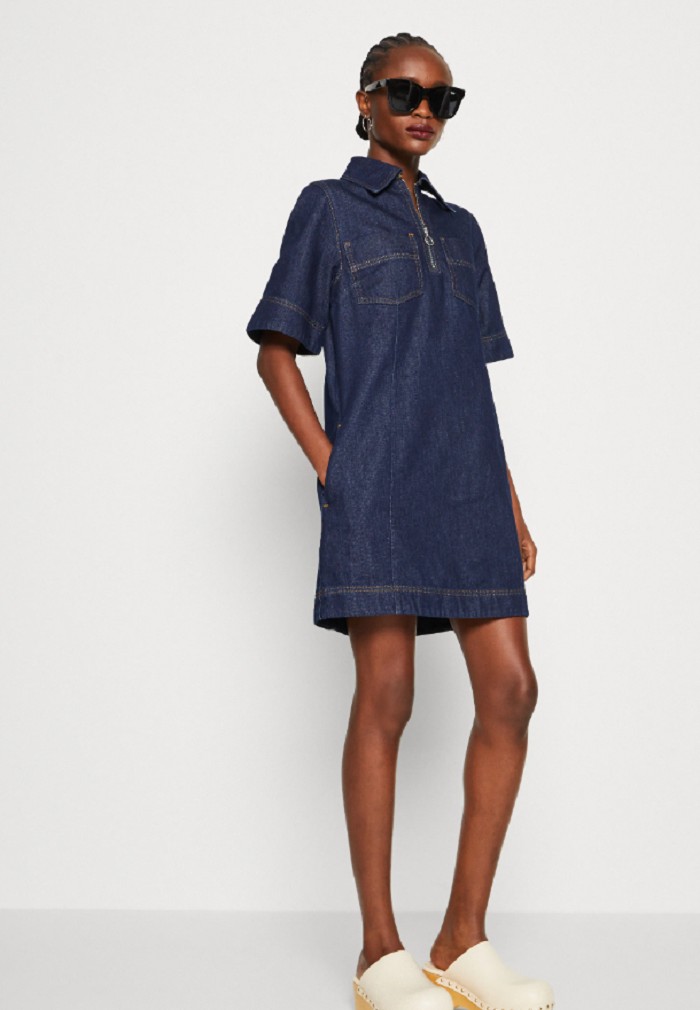 FireShot Capture 033 - ALIGNE HEART ZIP DETAIL MINI DRESS - Farmerruha - indigo kék - Zaland  - wwwzalandohu