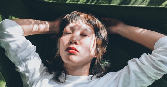 Csipkerózsika tudott valamit, az alvás szépítő erejét neked sem kellene figyelmen kívül hagynod