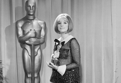 Íme a legemlékezetesebb pucérruhák az Oscar-gála elmúlt 80 évéből