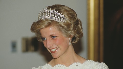 Ezek az angol királyi család leggyönyörűbb tiarái