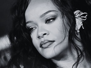 Rihanna gyászol, szörnyű veszteség érte