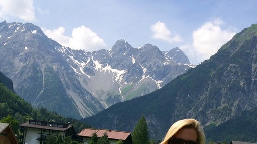 A Judy Posterek tervezőjét köszöntjük