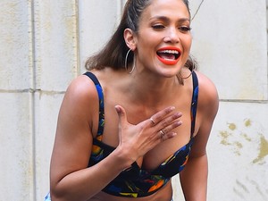 Jennifer Lopez kockás hasát nem hiszed el