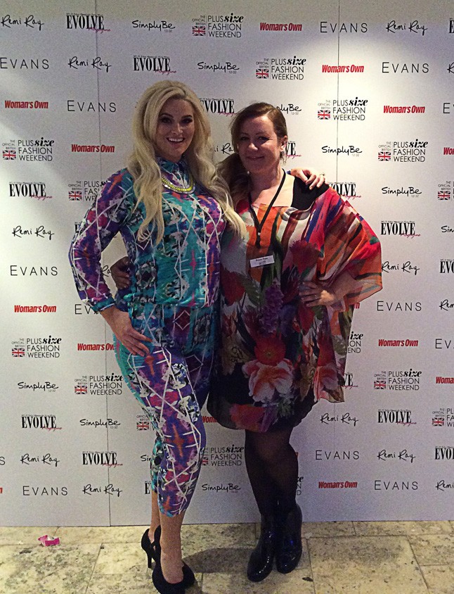 Whitney Thompson amerikai modellel, az Americas Next Top Model győztesével