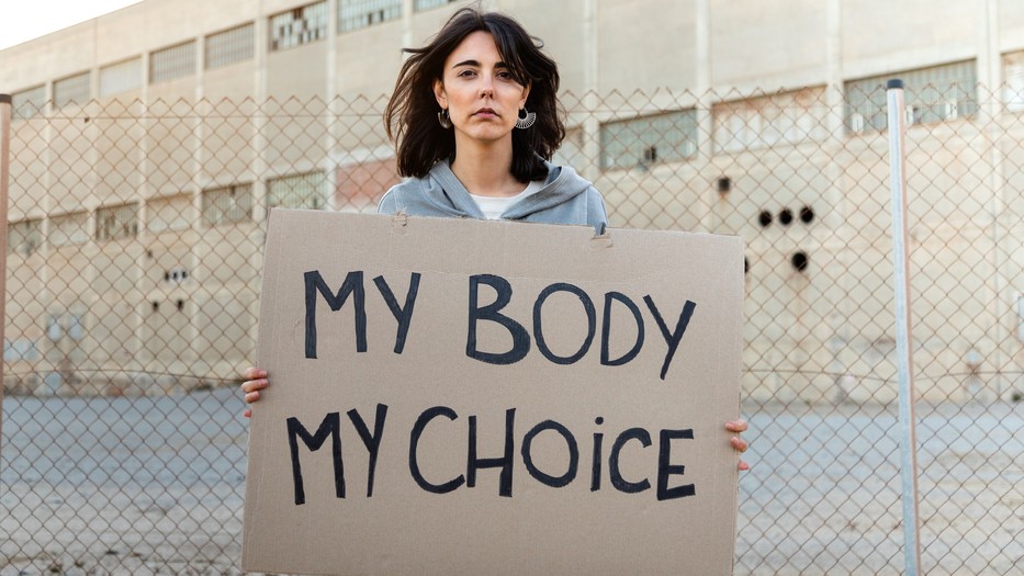 A testünk feletti rendelkezés a miénk. Az Európai Unió kiáll a nők jogai mellett.