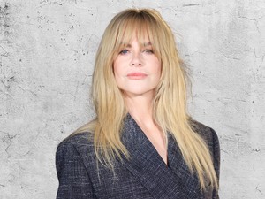 Nicole Kidman a világ legrövidebb Chanel ruhájában perzselte fel a vörös szőnyeget