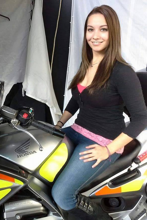 Kis Viktória a motoros mentősökért