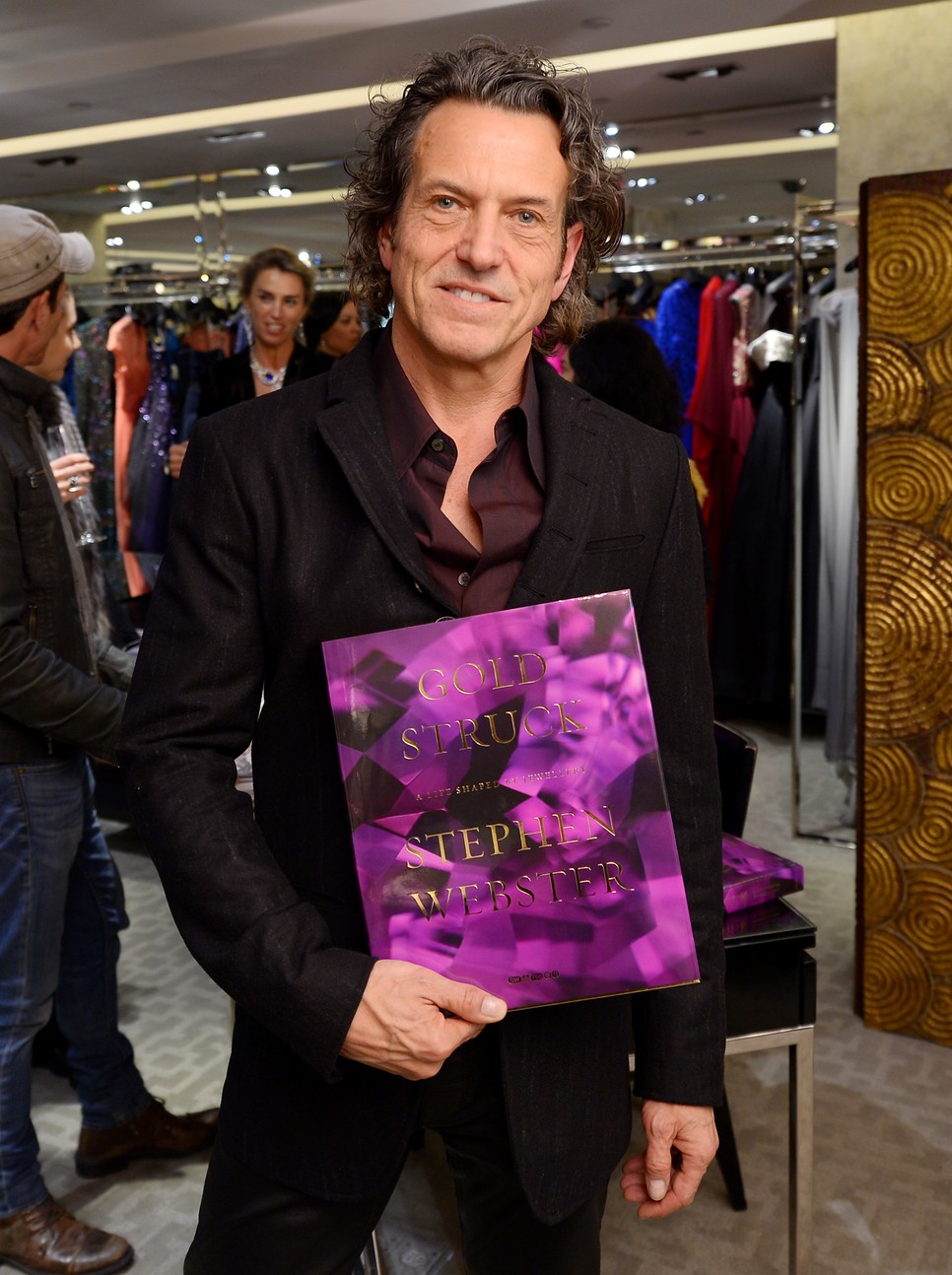 Stephen Webster világhírű ékszertervező egyik különleges nyakéke is kalapács alá kerül a BÁV aukcióján