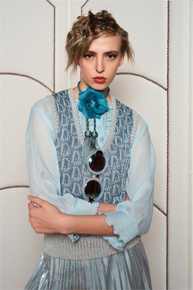 Csillogó frizurák a báli szezonra