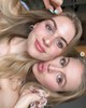 Borkával nagyon szoros a kapcsolata, az Instagram-oldalán több közös fotót is feltöltött a nővérével. Ez a kép - amin úgy festenek, mintha ikrek lennének - 2023-ban készült róluk. 