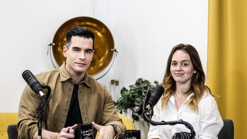 Gyerekként megverték a szeplős lányt, ő most modellkarrierre tör - Lakatos Levente podcastjában mutatkozik be