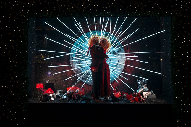 Kirakatban a karácsony