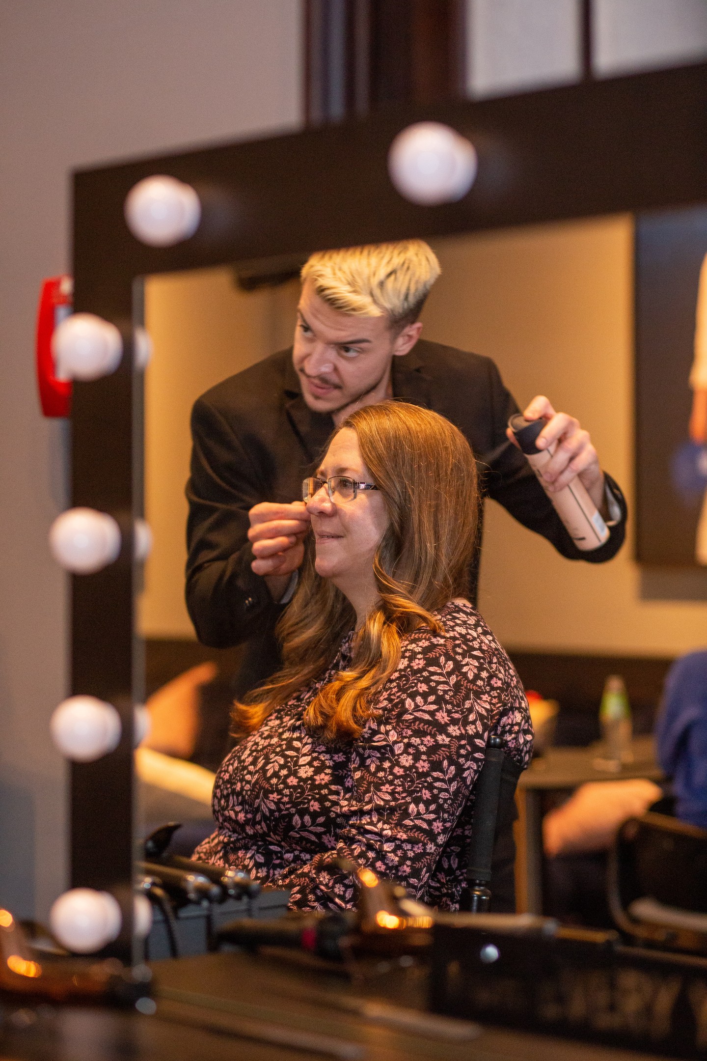 A Schwarzkopf Gliss fodrászai remek frizurákat készítettek a szünetben