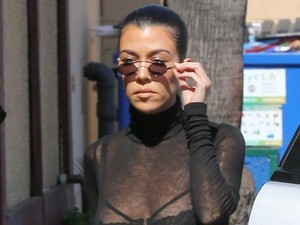 Kourtney Kardashian olyan szexi, hogy simán lekörözte Kimet!