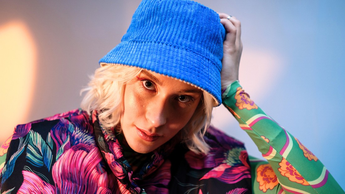 A fast fashion uniformizálja az öltözködést, míg a vintage ruhák egyediséget és önkifejezést kínálnak, amit a Z generáció előnyben részesít