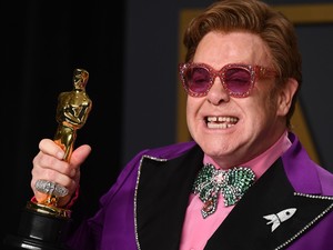 Zseniális fotók készültek az Oscar legrosszabbul öltözött sztárjairól