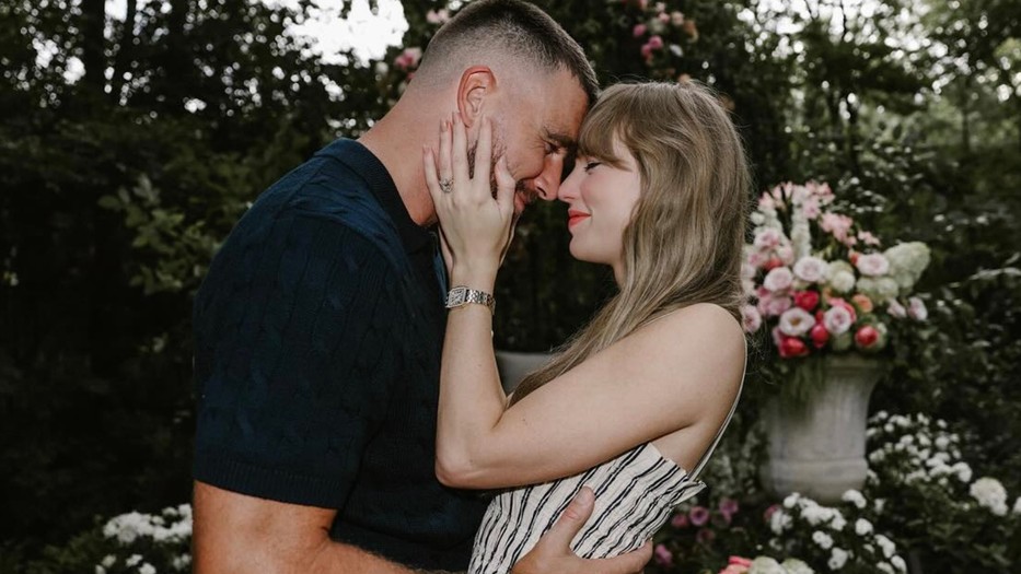 Travis Kelce gigantikus gyémántgyűrűvel kérte meg Taylor Swift kezét