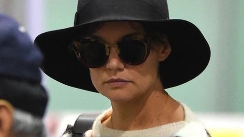 Katie Holmes olyan rövidre vágatta a haját, hogy elképzelni se tudod!