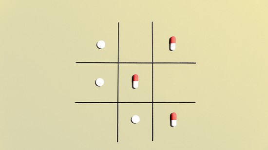 Szakértő figyelmeztet: ezeket a gyógyszereket soha ne vedd be együtt!