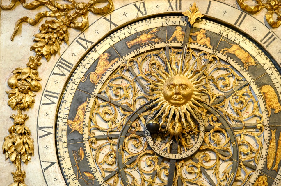 Fischbein Mónika (@MysticMon), az Egyesült Királyságban élő magyar származású asztrológus is ráerősített: rendkívüli év lesz 2026 